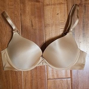 NWOT Ambrielle Mystique Plunge push up bra